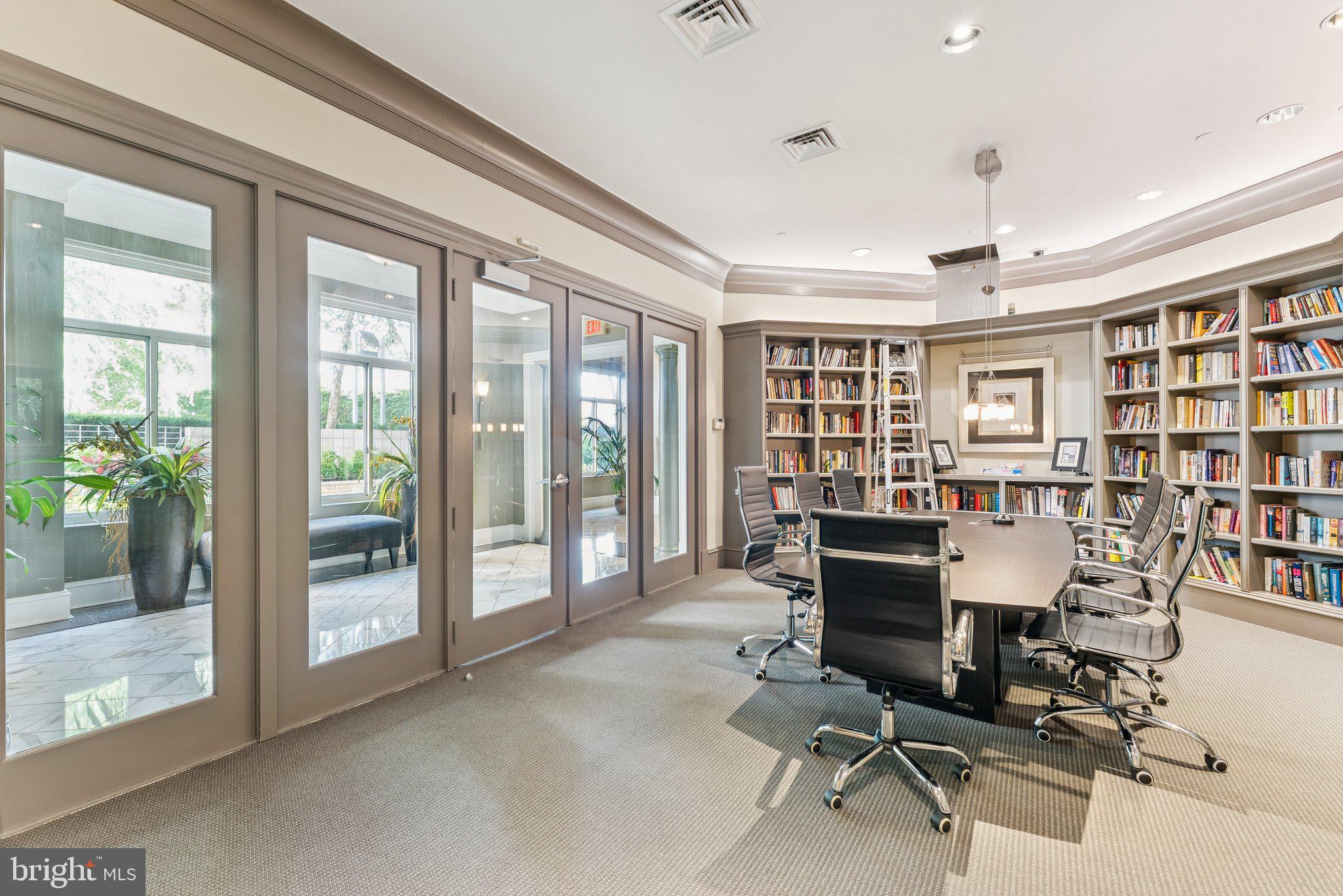 851 North Glebe Road, Unit 1812 Arlington, VA 22203 - Photo 30 of 39