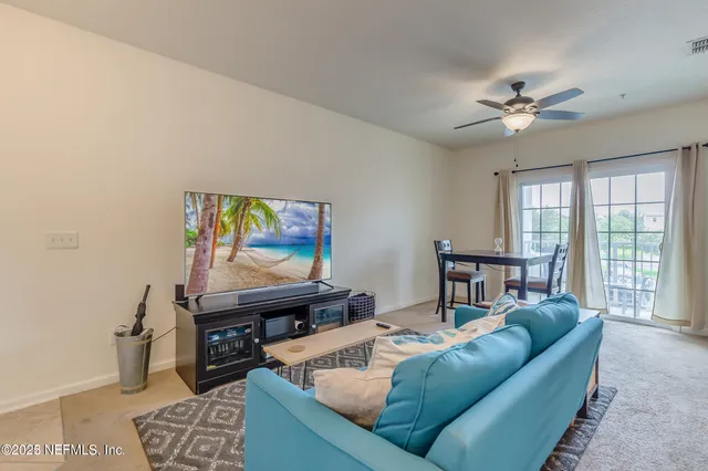 $1,350 | 4982 Key Lime Drive, Unit 205, Jacksonville, FL 32256