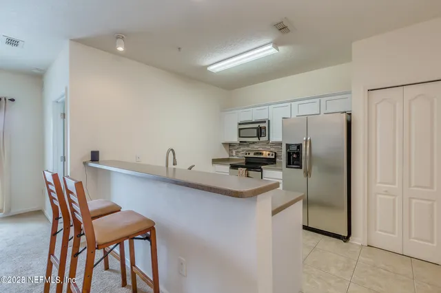 $1,350 | 4982 Key Lime Drive, Unit 205, Jacksonville, FL 32256