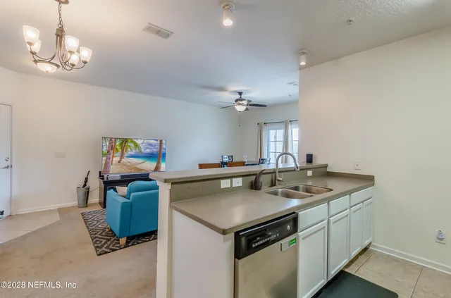 $1,350 | 4982 Key Lime Drive, Unit 205, Jacksonville, FL 32256