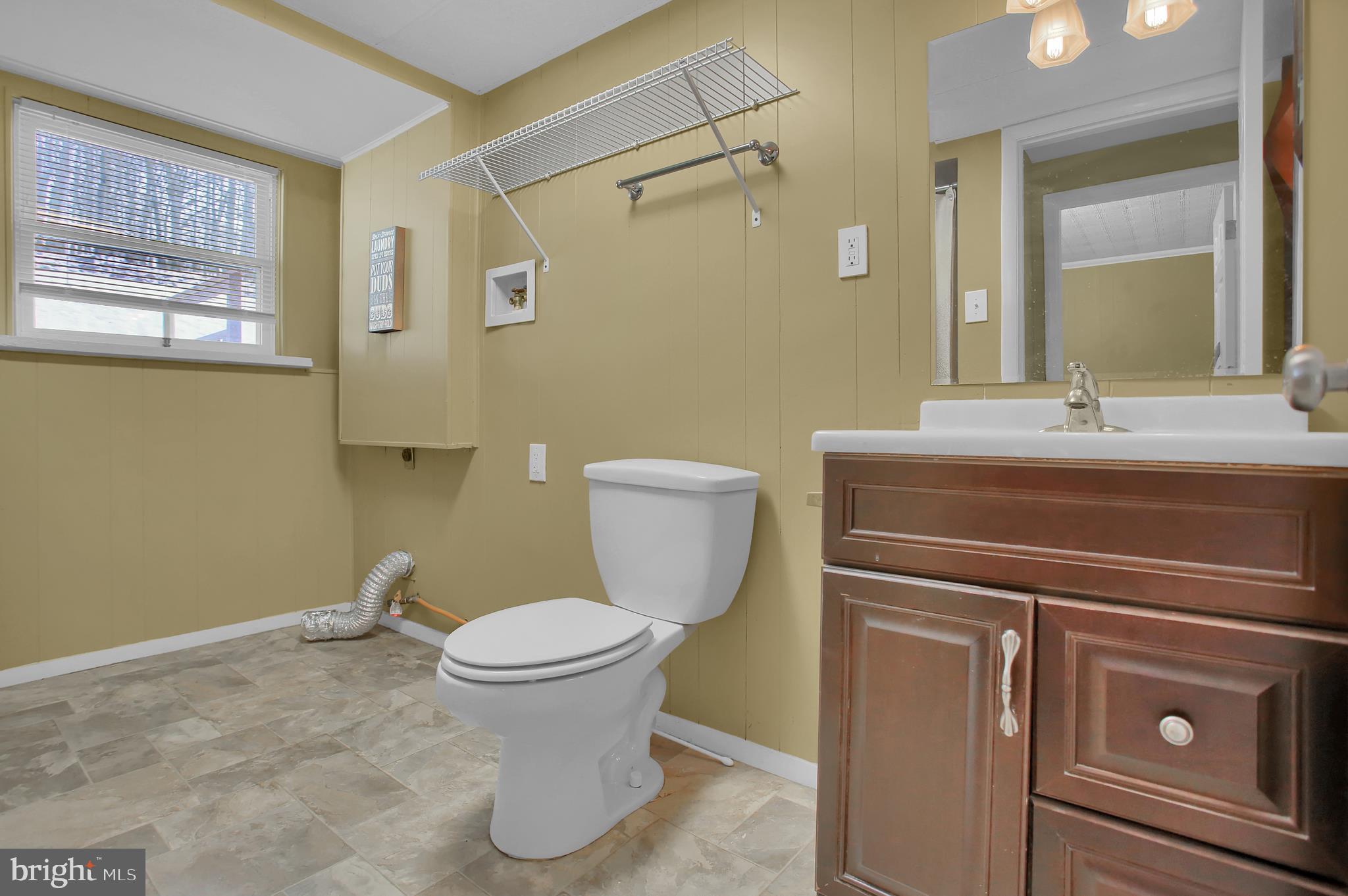 13985 Laurel Road Felton, PA 17322 - Photo 21 of 23 Laundry/lower level full bath