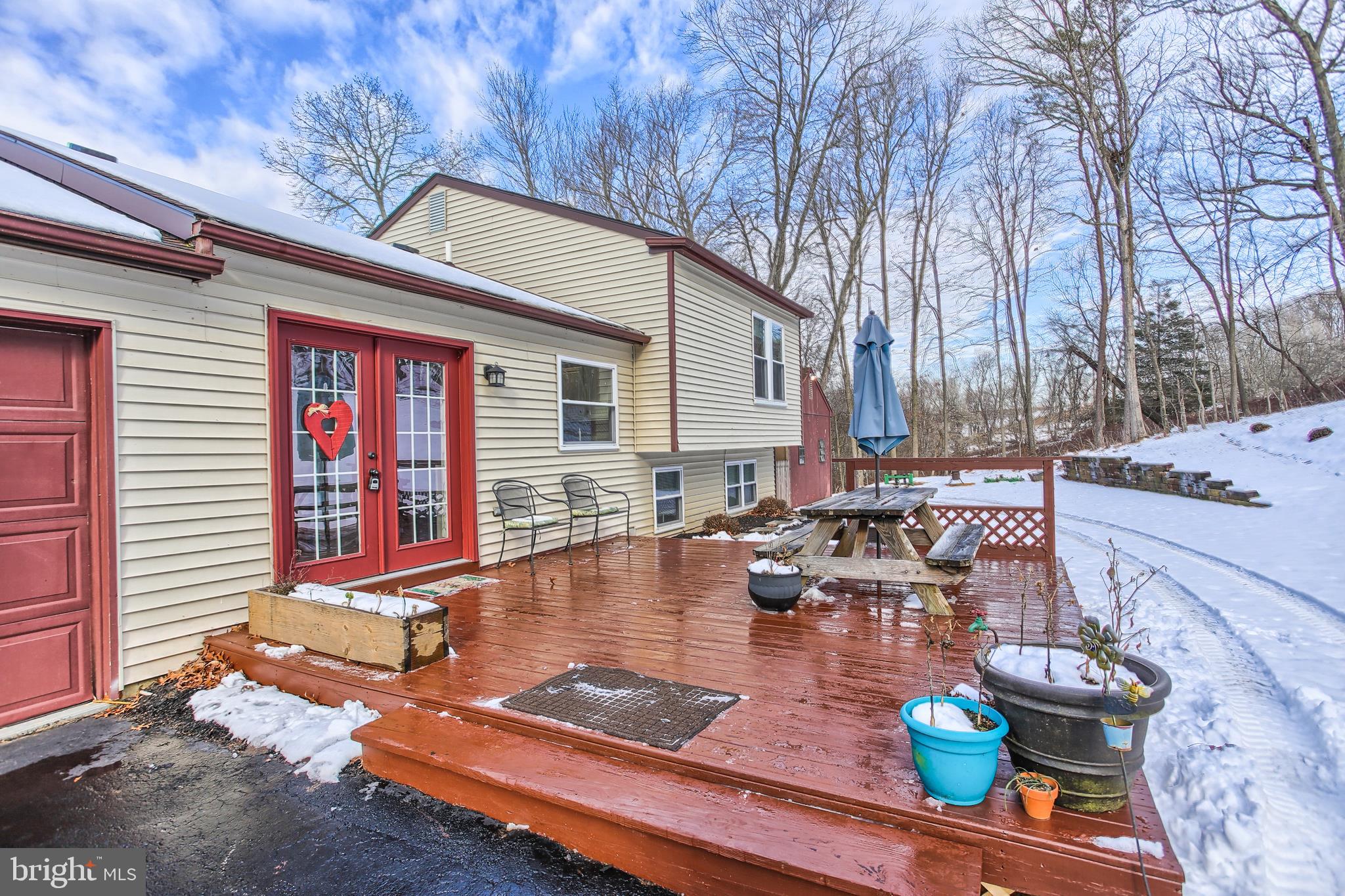 13985 Laurel Road Felton, PA 17322 - Photo 5 of 23