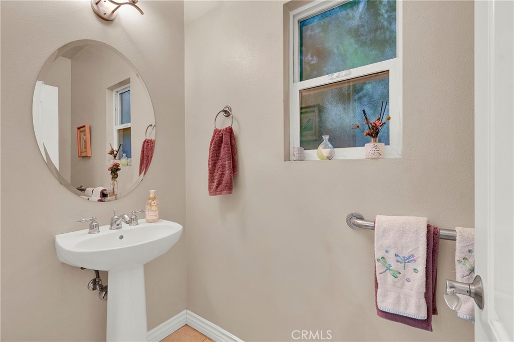 8306 Telegraph Road Downey, CA 90240 - Photo 19 of 50 Half bath - downstairs