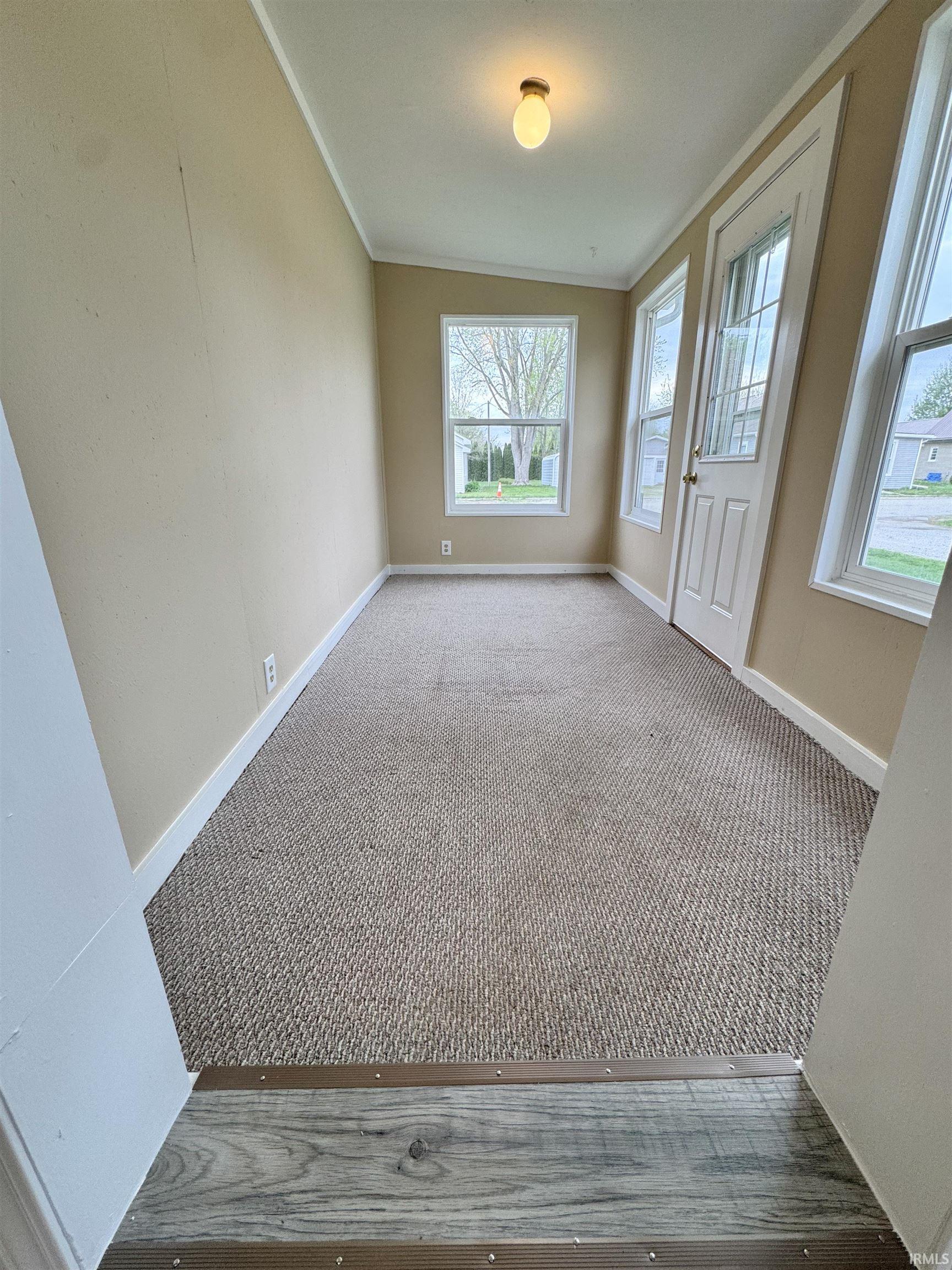 205 West Main Street Chalmers, IN 47929 - Photo 12 of 32