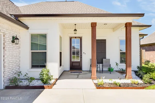 $2,700 | Undisclosed Address, Youngsville, LA 70592