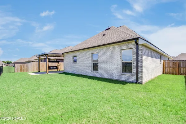 $2,700 | Undisclosed Address, Youngsville, LA 70592