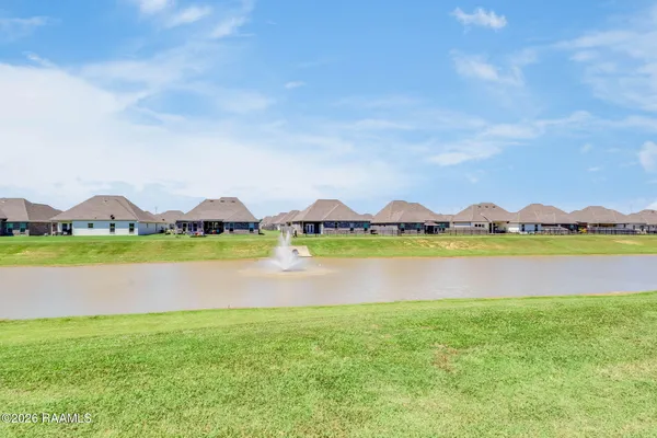 $2,700 | Undisclosed Address, Youngsville, LA 70592