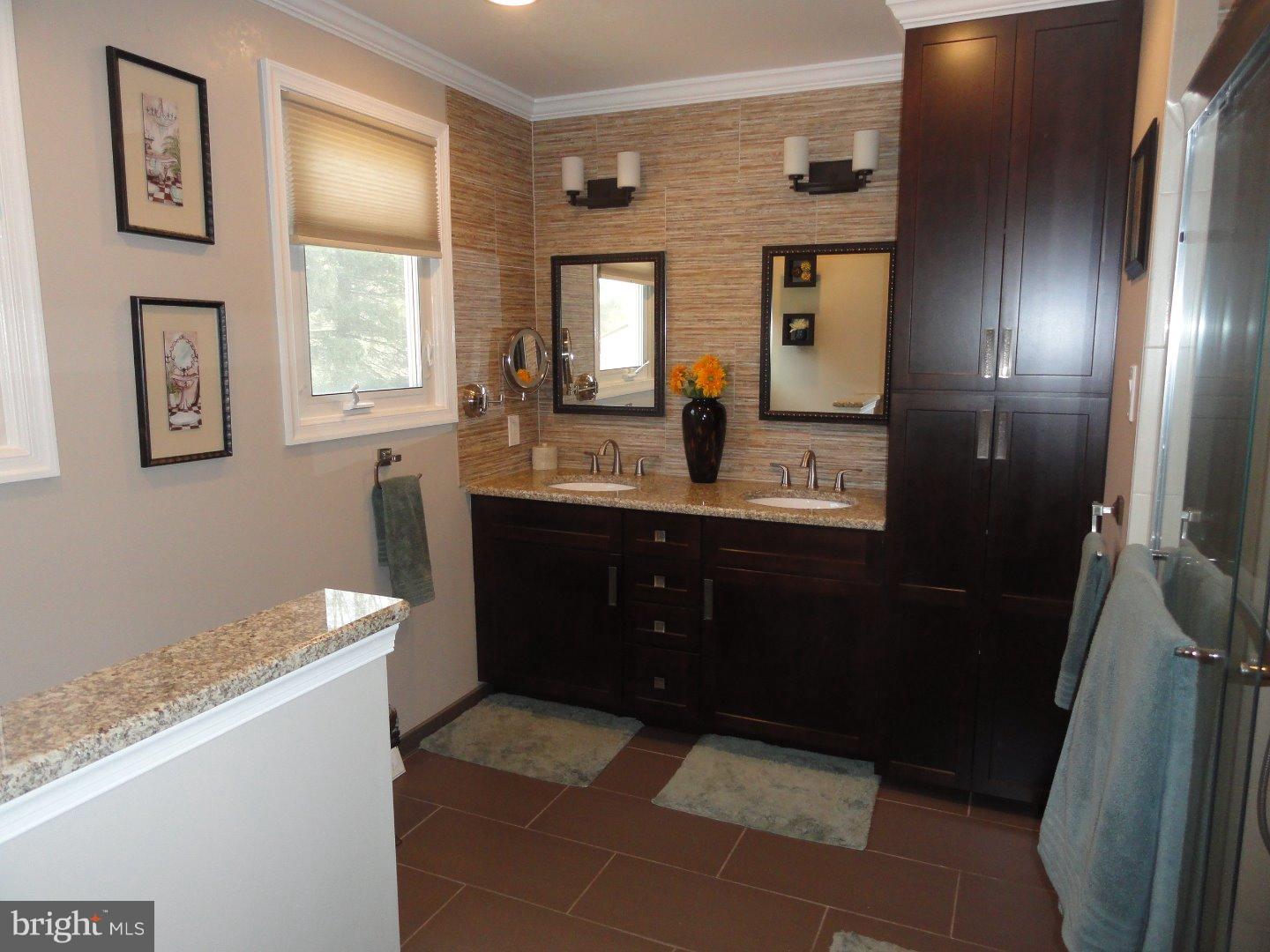 85 Snowflake Road Huntingdon Valley, PA 19006 - Photo 15 of 24 Gallery Image 15