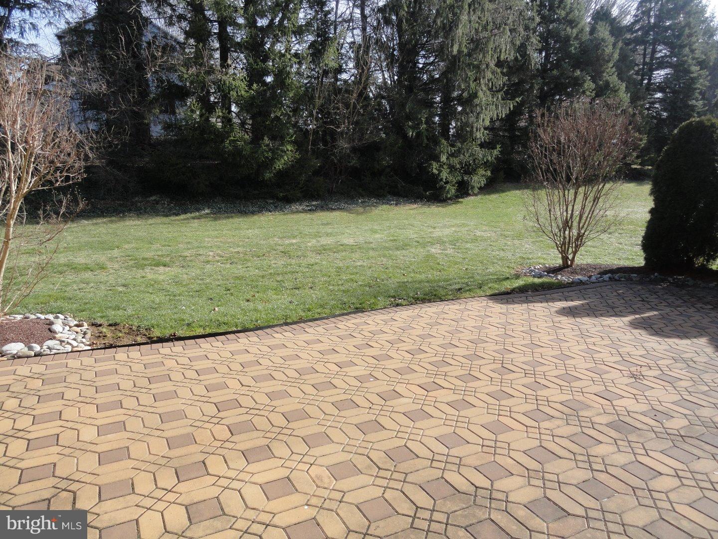 85 Snowflake Road Huntingdon Valley, PA 19006 - Photo 22 of 24 Gallery Image 22
