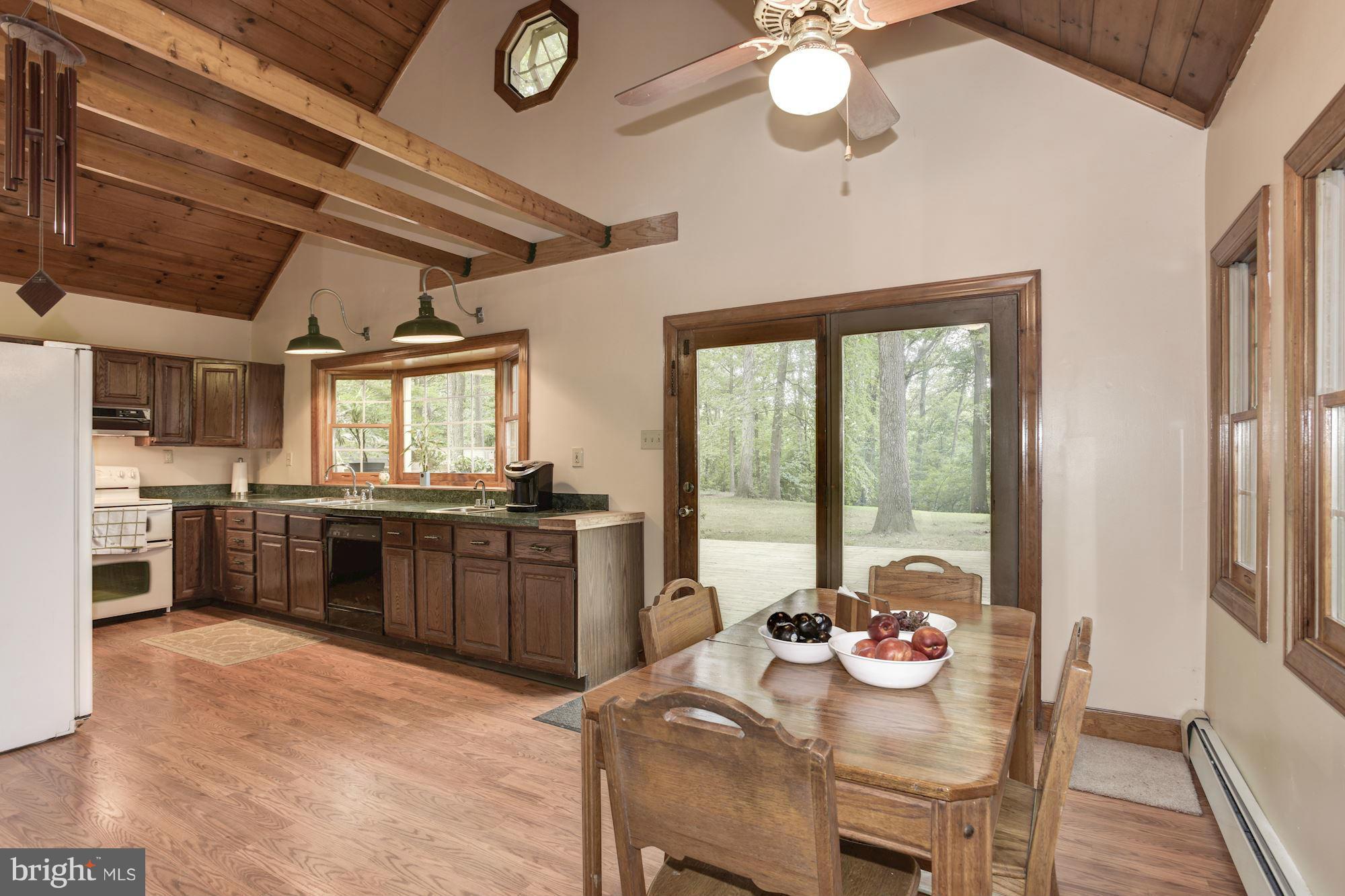 2275 Hughes Shop Road Westminster, MD 21158 - Photo 5 of 24 Kitchen