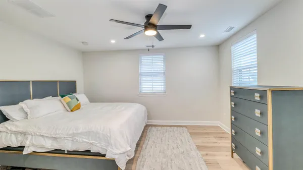 $12,000 | 129 North New Haven Avenue, Unit 2, Ventnor City, NJ 08406