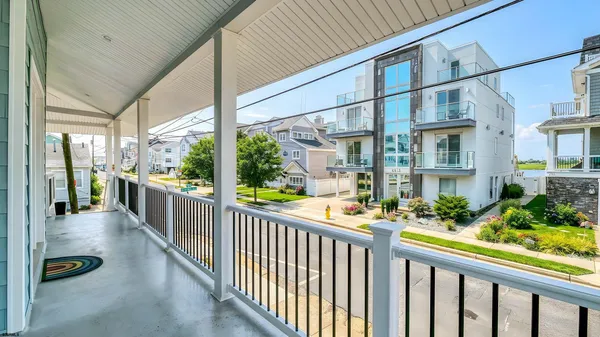 $12,000 | 129 North New Haven Avenue, Unit 2, Ventnor City, NJ 08406