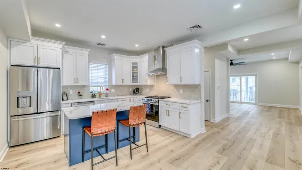 $12,000 | 129 North New Haven Avenue, Unit 2, Ventnor City, NJ 08406