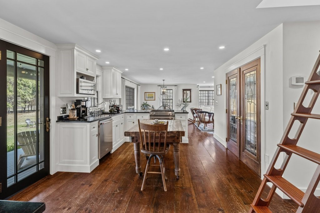 40 John Dyer Road Little Compton, RI 02837 - Photo 17 of 50