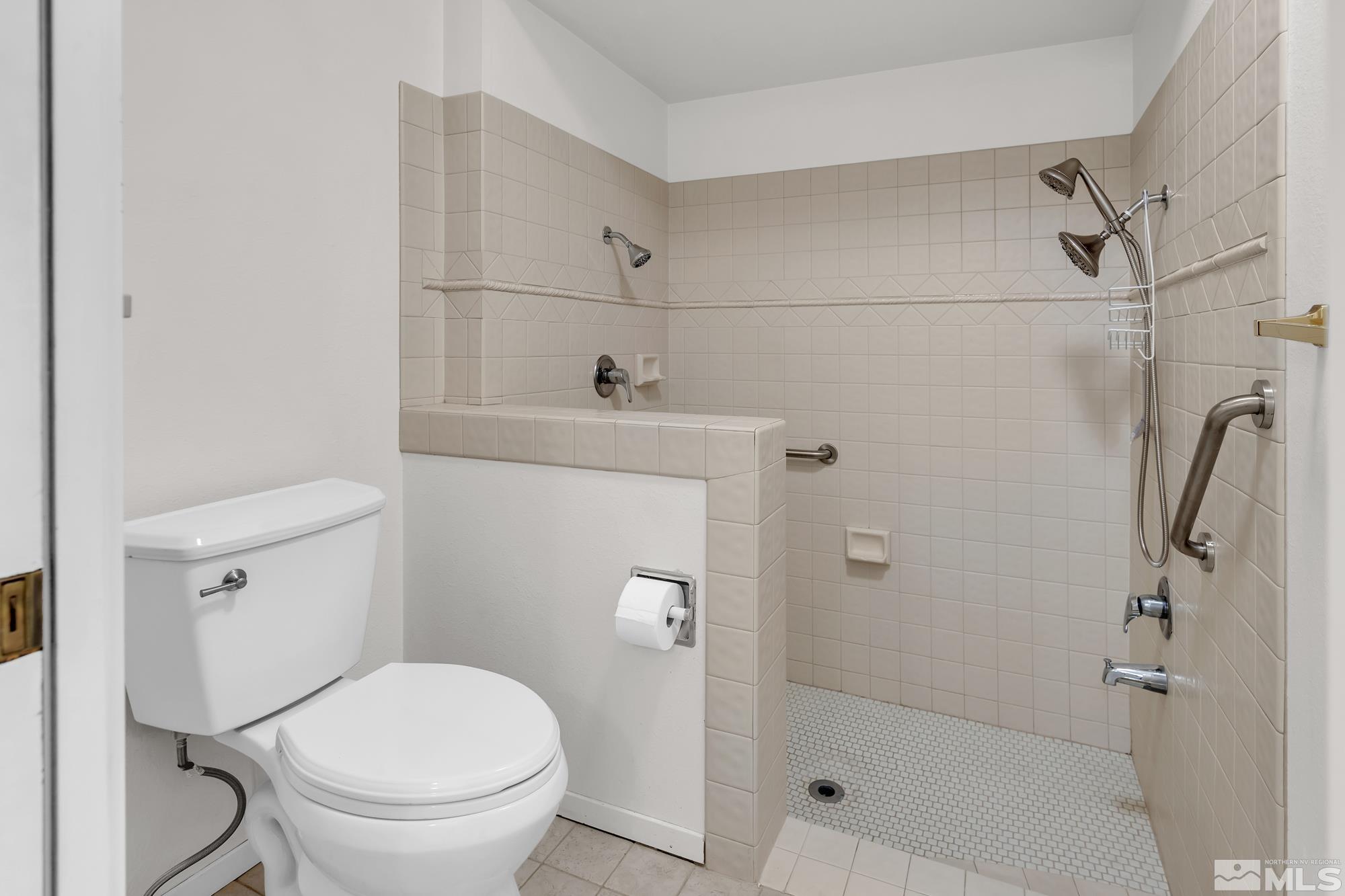 4877 Lakeridge Terrace West Reno, NV 89509 - Photo 28 of 38 Photo 28