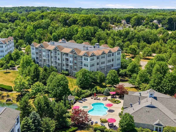 $589,900 | 418 John Mahar Highway, Unit 108, Braintree, MA 02184