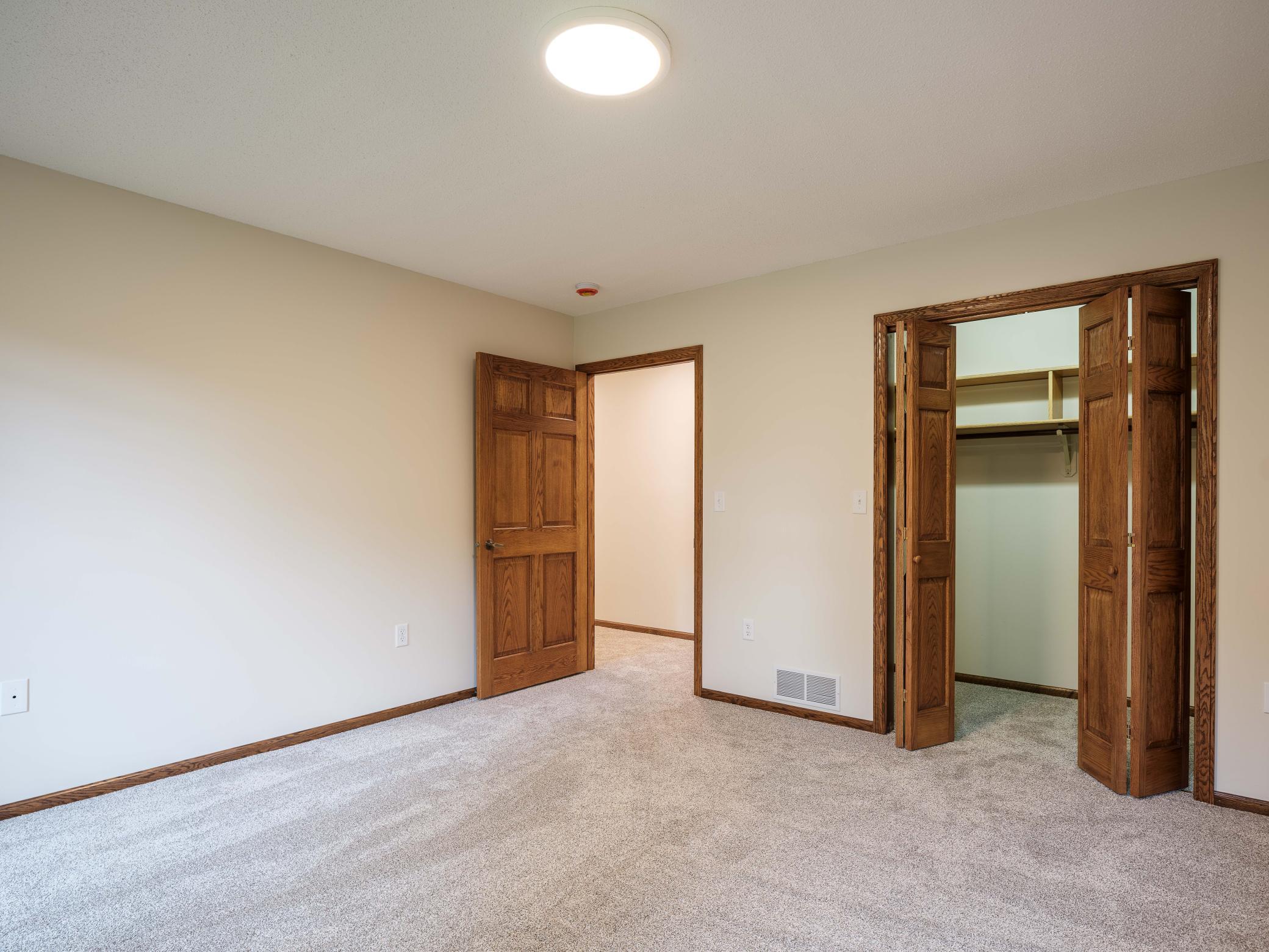 1404 Woodland Drive Southwest Rochester, MN 55902 - Photo 72 of 79