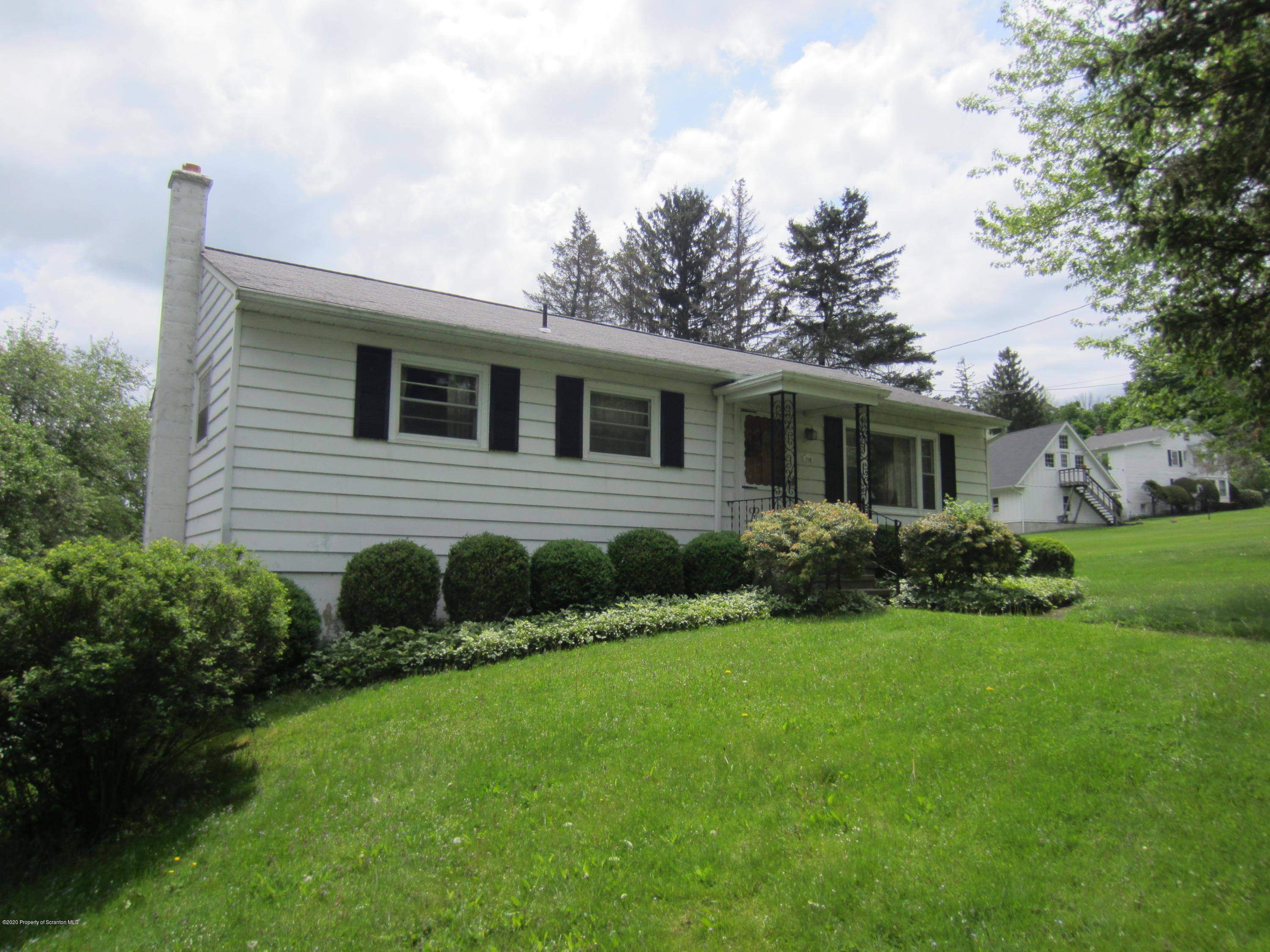114 Armstrong Road Dalton, PA 18414 - Photo 1 of 18 Gallery Image 1