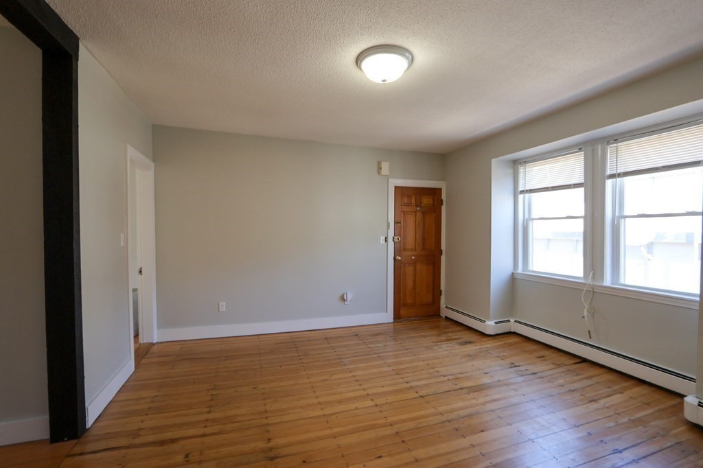 20 Roberts Street, Unit 5 Brookline, MA 02445 - Photo 5 of 7