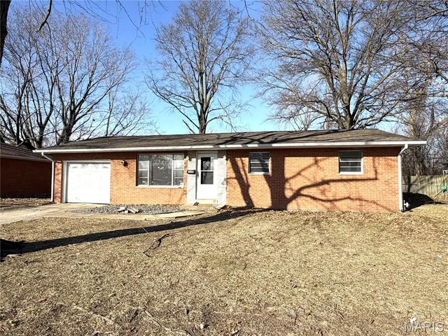 $49,000 | 2609 Angela Drive, Granite City, IL 62040
