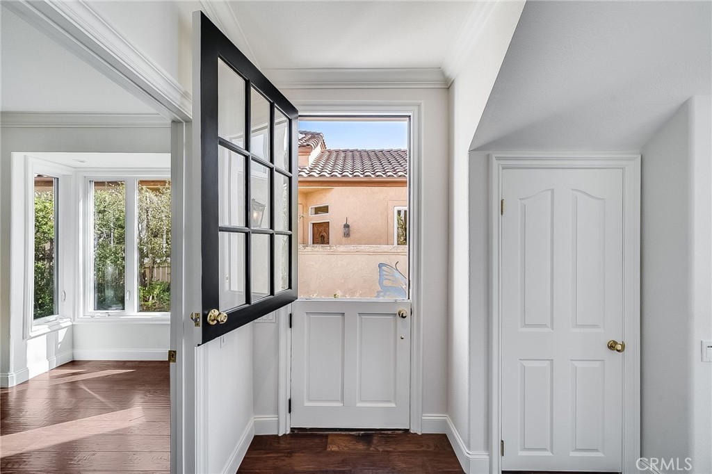 8 Marquesa Dana Point, CA 92629 - Photo 5 of 29