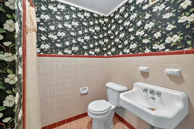 $350,000 | 5670 Adrienne Drive, Tallahassee, FL 32311