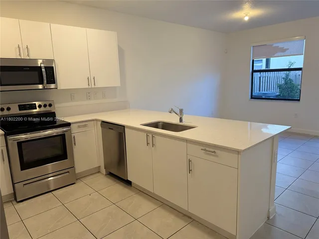 $2,600 | 23235 Southwest 129th Path, Unit 23235, Miami, FL 33186