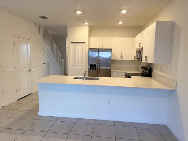 $2,600 | 23235 Southwest 129th Path, Unit 23235, Miami, FL 33186