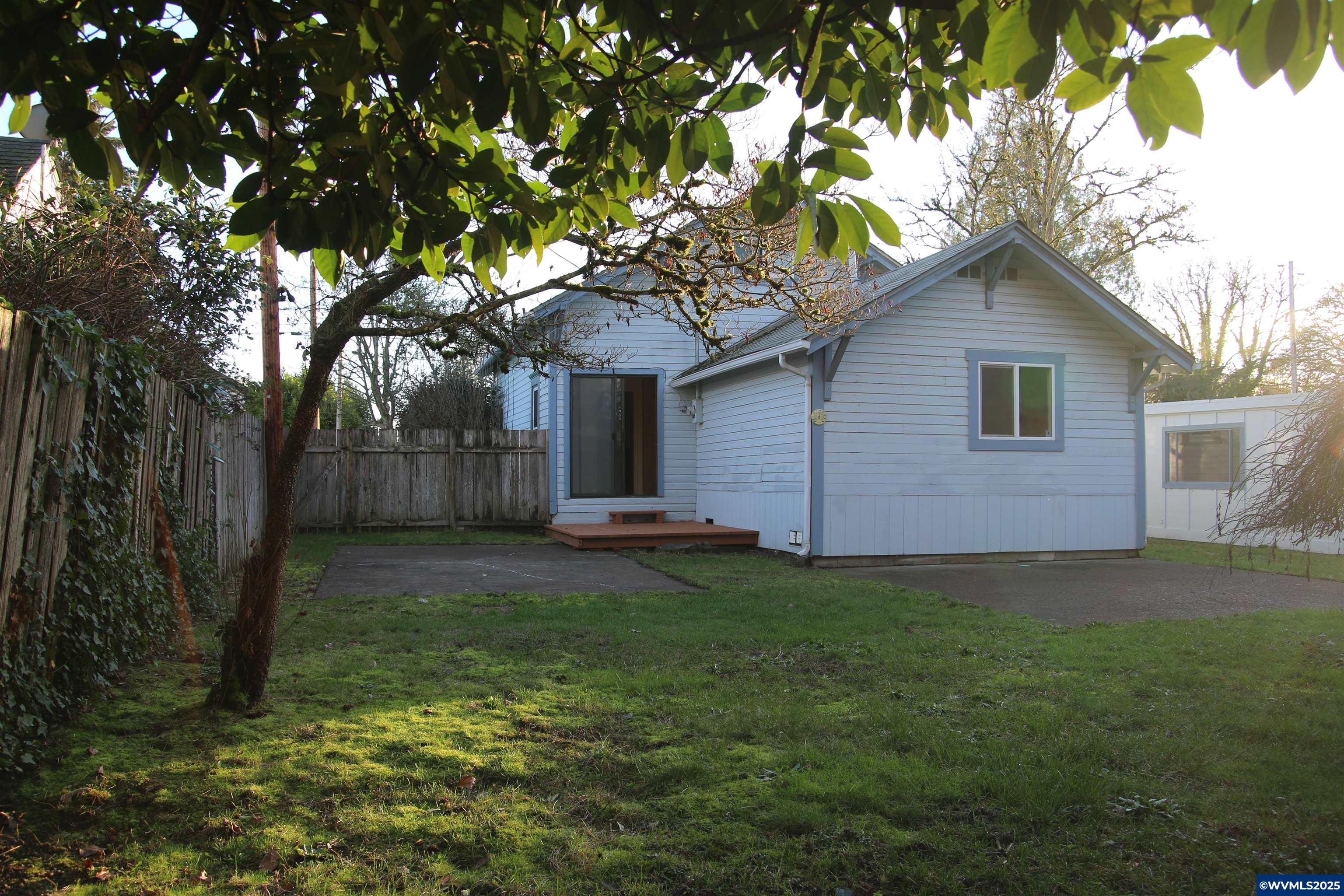 1617 Front Avenue Northeast Albany, OR 97321 - Photo 30 of 36 Gallery Image 30