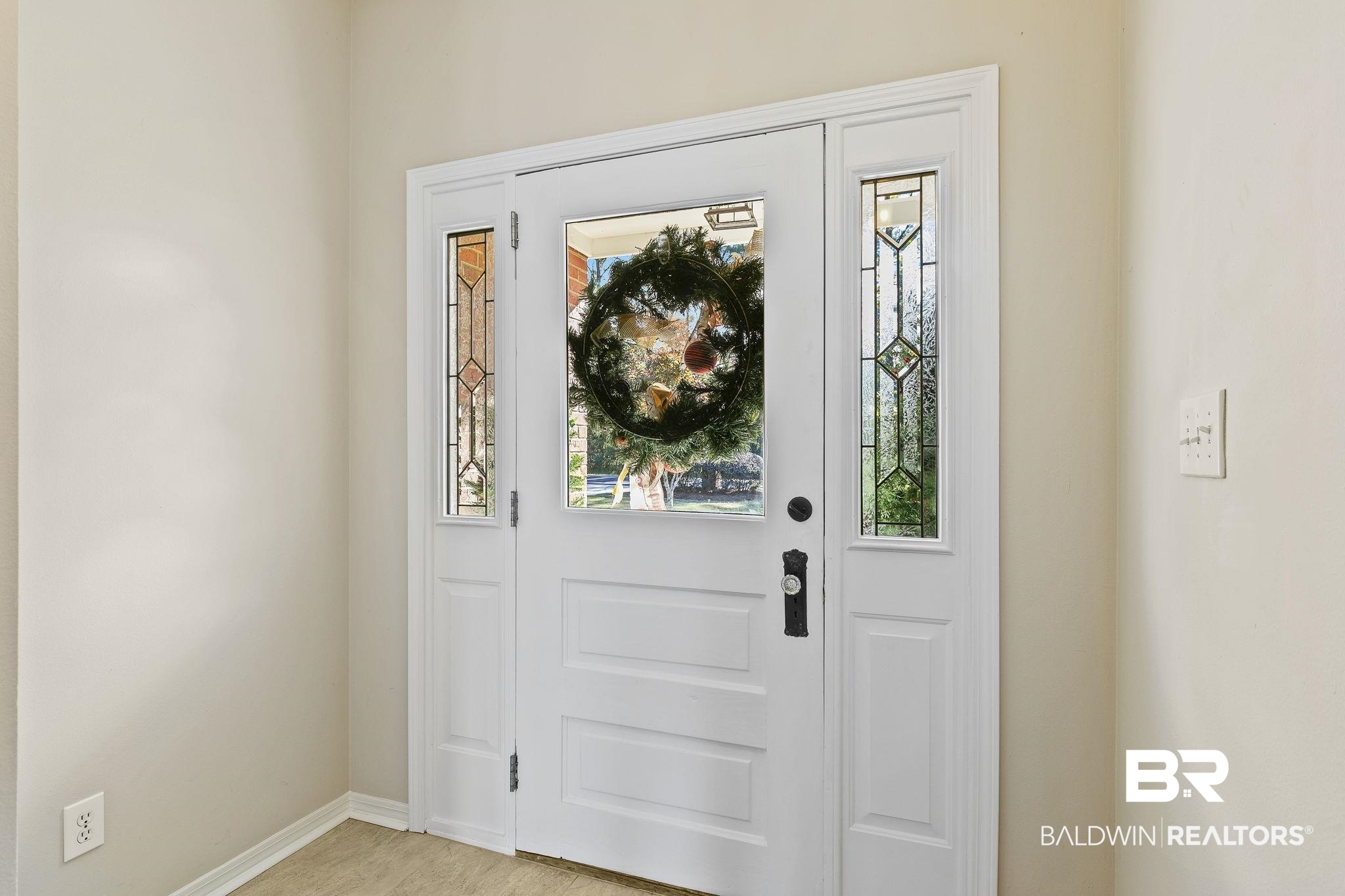 9631 Bay Meadows Avenue Fairhope, AL 36532 - Photo 7 of 49 View of foyer entrance