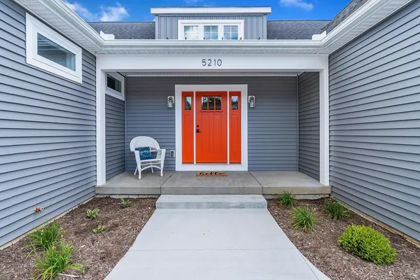 $589,900 | 5210 Grande View Lane, Jackson, MI 49201