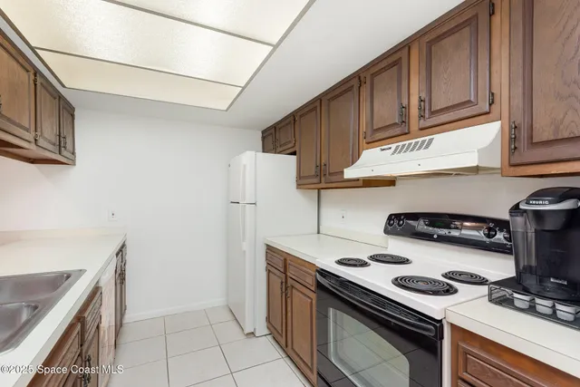 $1,500 | 3020 Finsterwald Drive, Unit 6, Titusville, FL 32780