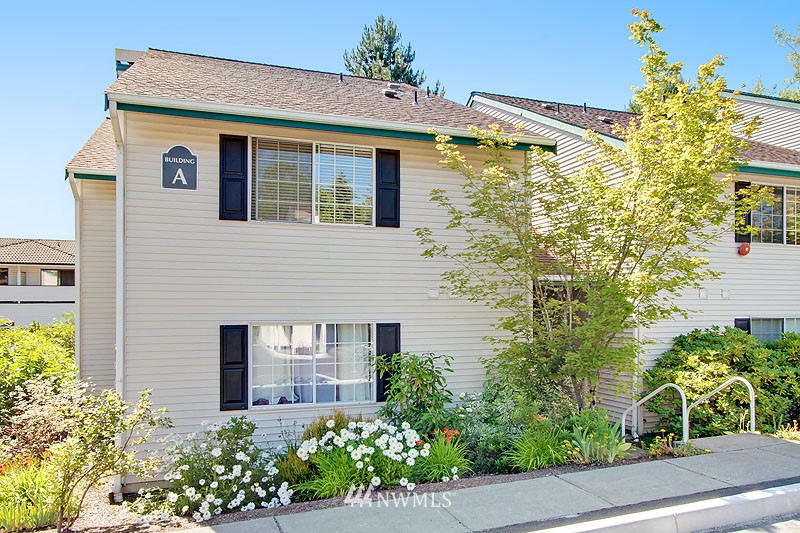 4231 Northeast 5th Street, Unit A202 Renton, WA 98059 - Photo 1 of 12 Gallery Image 1
