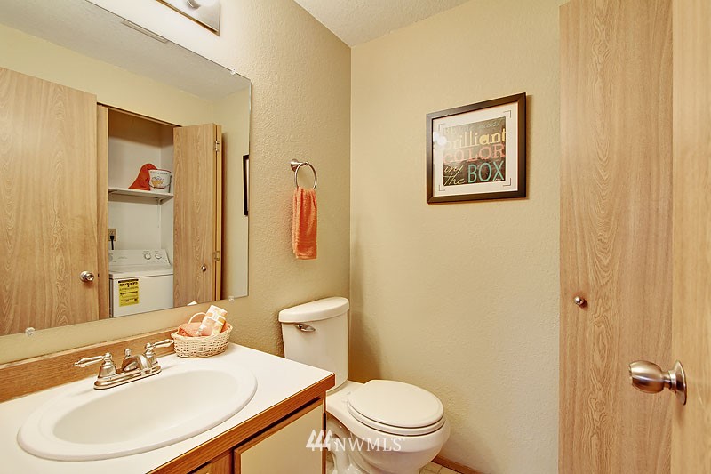 4231 Northeast 5th Street, Unit A202 Renton, WA 98059 - Photo 11 of 12 Gallery Image 11