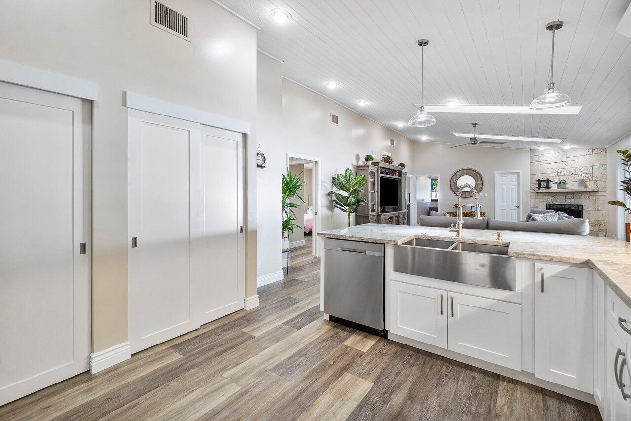 1491 Southwest 15th Street Boca Raton, FL 33486 - Photo 15 of 51 1491 SW 15th Street