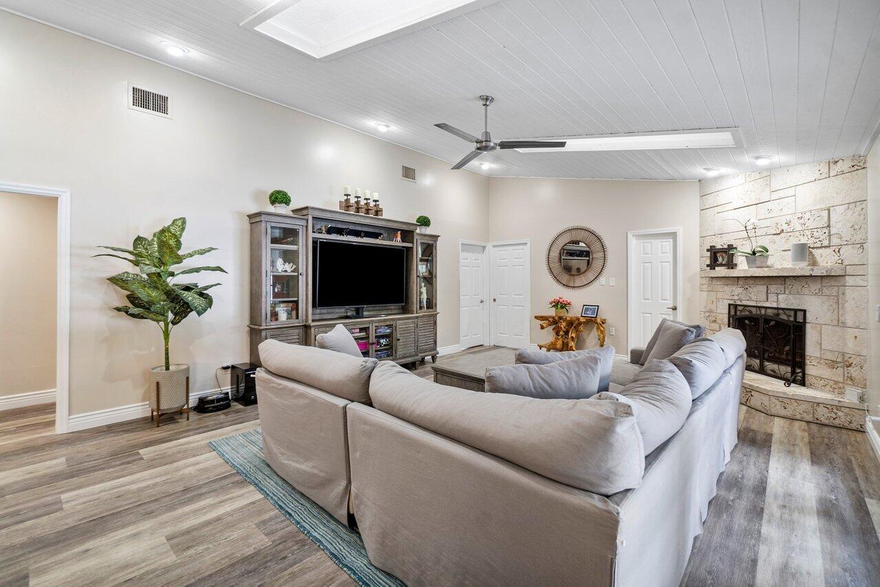 1491 Southwest 15th Street Boca Raton, FL 33486 - Photo 18 of 51 1491 SW 15th Street