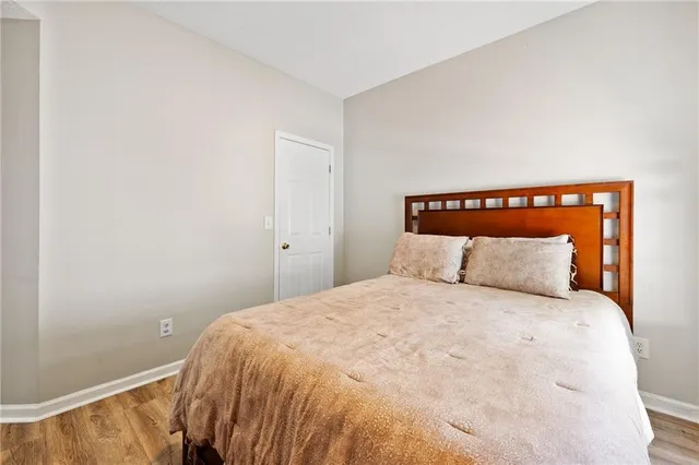 $305,000 | 119 Oak Green Drive, Lawrenceville, GA 30044