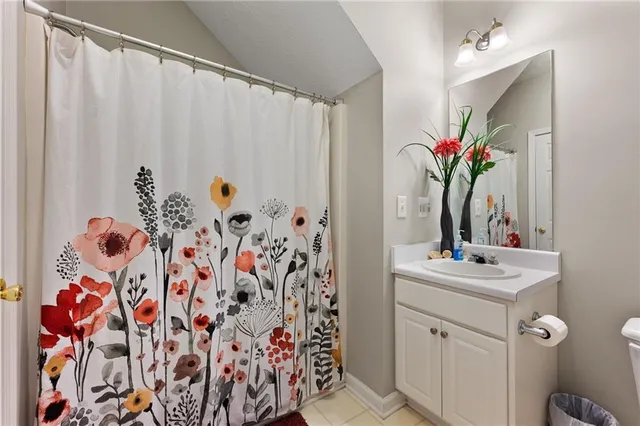 $305,000 | 119 Oak Green Drive, Lawrenceville, GA 30044