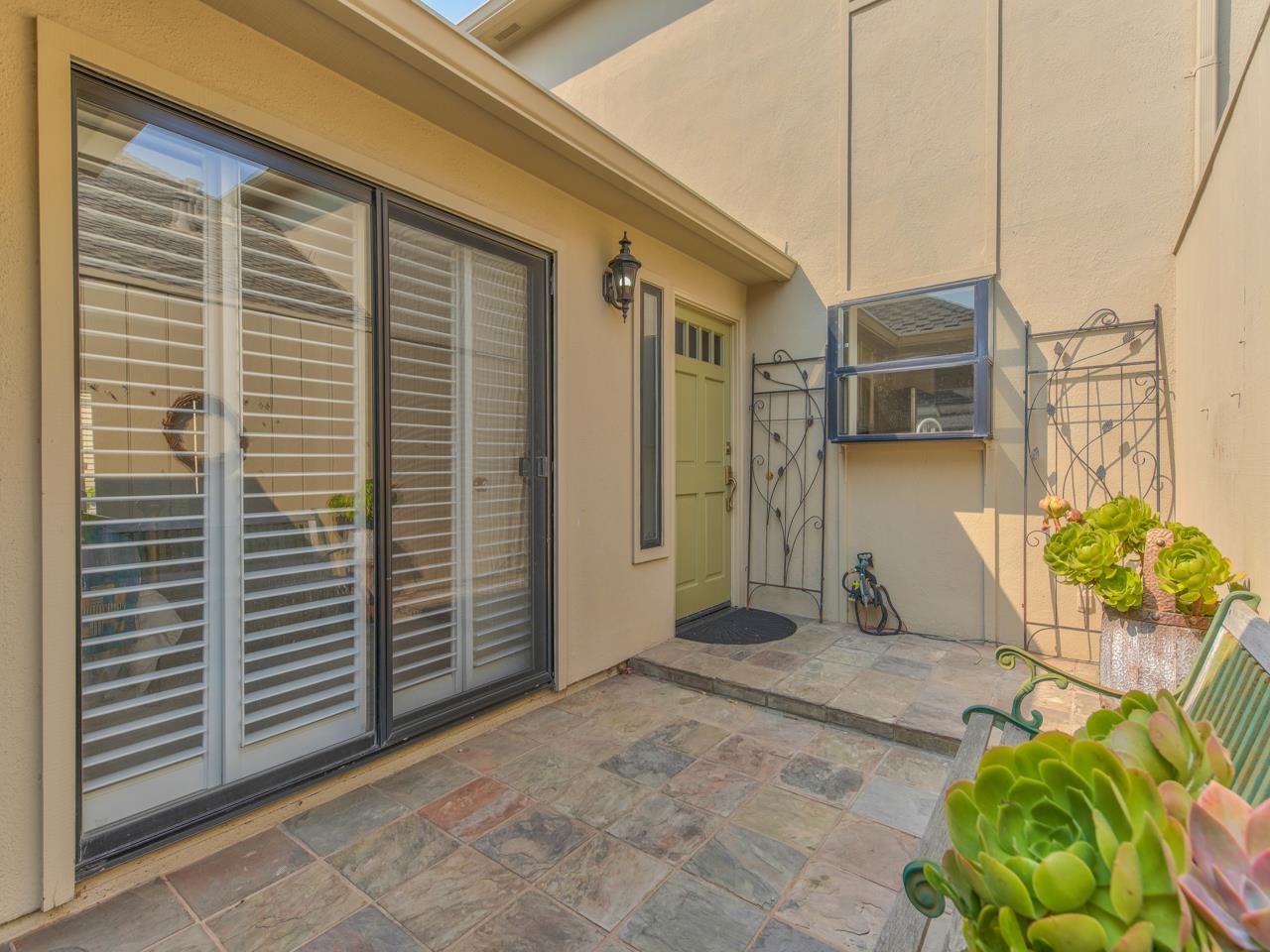 120 Nissen Road, Unit 2 Salinas, CA 93901 - Photo 4 of 33 Gallery Image 4