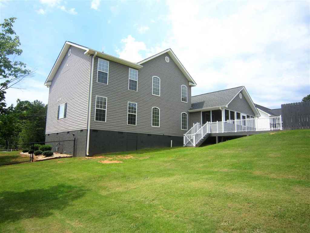 119 Morgan Road West Union, SC 29696 - Photo 3 of 25 Gallery Image 3