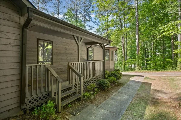 $2,100 | 1321 Timbercrest Drive, Lawrenceville, GA 30045