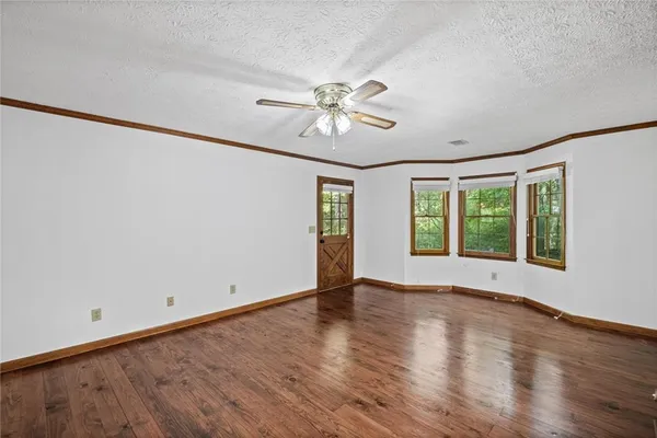 $2,100 | 1321 Timbercrest Drive, Lawrenceville, GA 30045