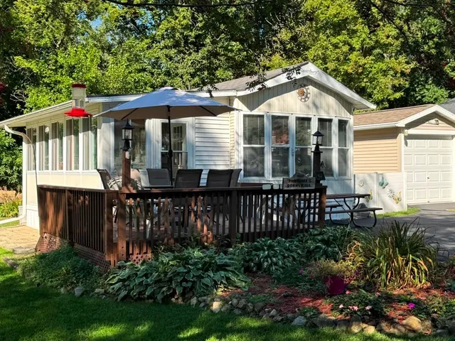 $179,900 | 460 Aspen, Edgerton, WI 53534