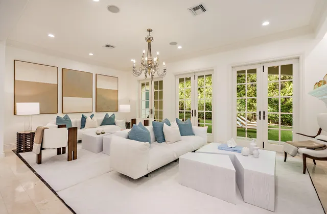 $75,000 | 233 El Pueblo Way, Palm Beach, FL 33480