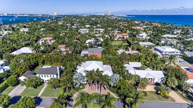 $75,000 | 233 El Pueblo Way, Palm Beach, FL 33480