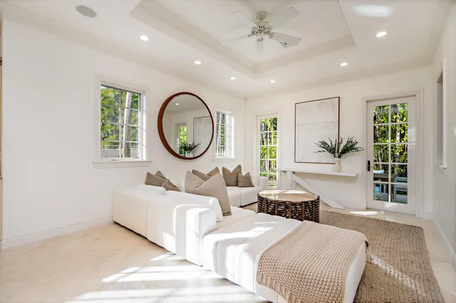 $75,000 | 233 El Pueblo Way, Palm Beach, FL 33480