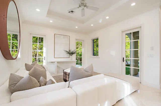 $75,000 | 233 El Pueblo Way, Palm Beach, FL 33480