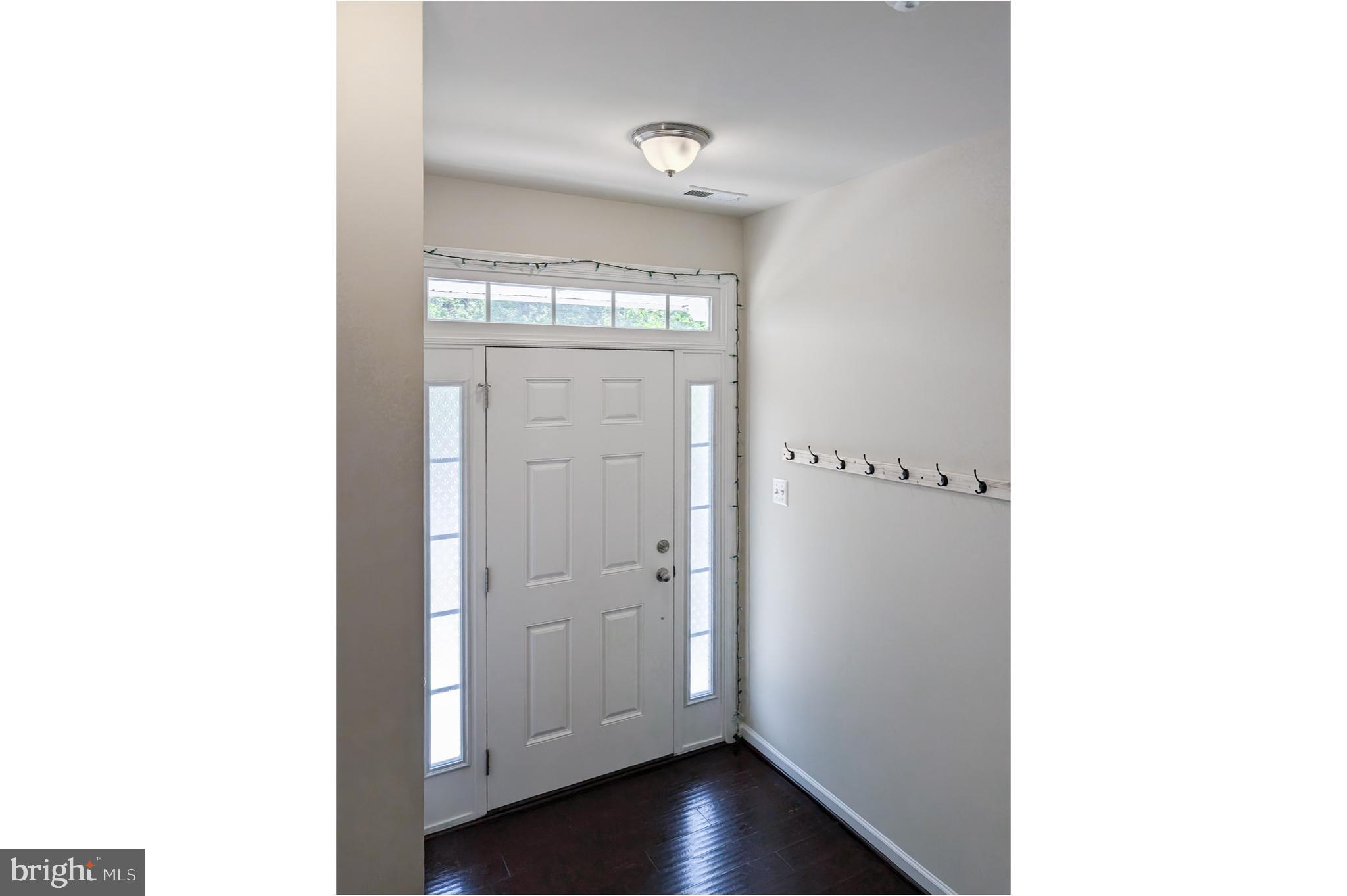 7859 Wormans Mill Road Frederick, MD 21701 - Photo 3 of 29