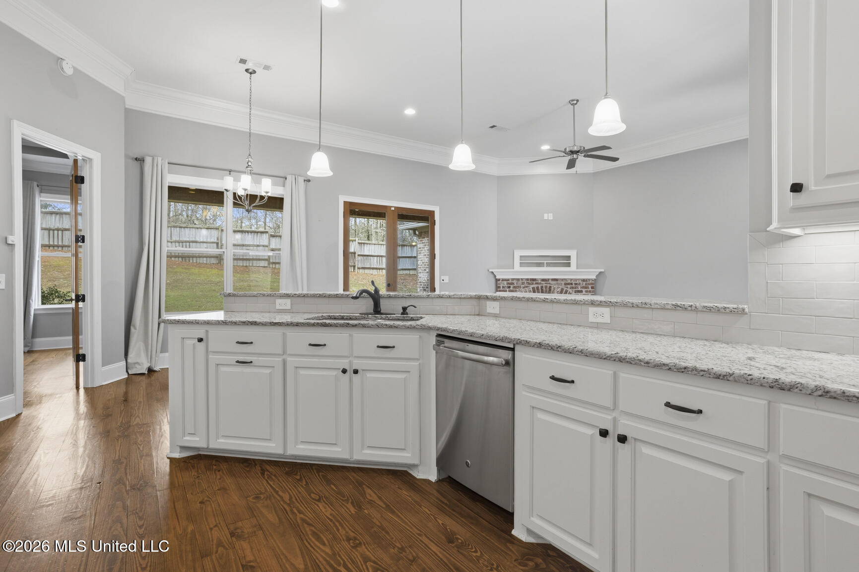 107 Speers Valley Road Brandon, MS 39042 - Photo 14 of 33 Views to Living and Breakfast Rooms