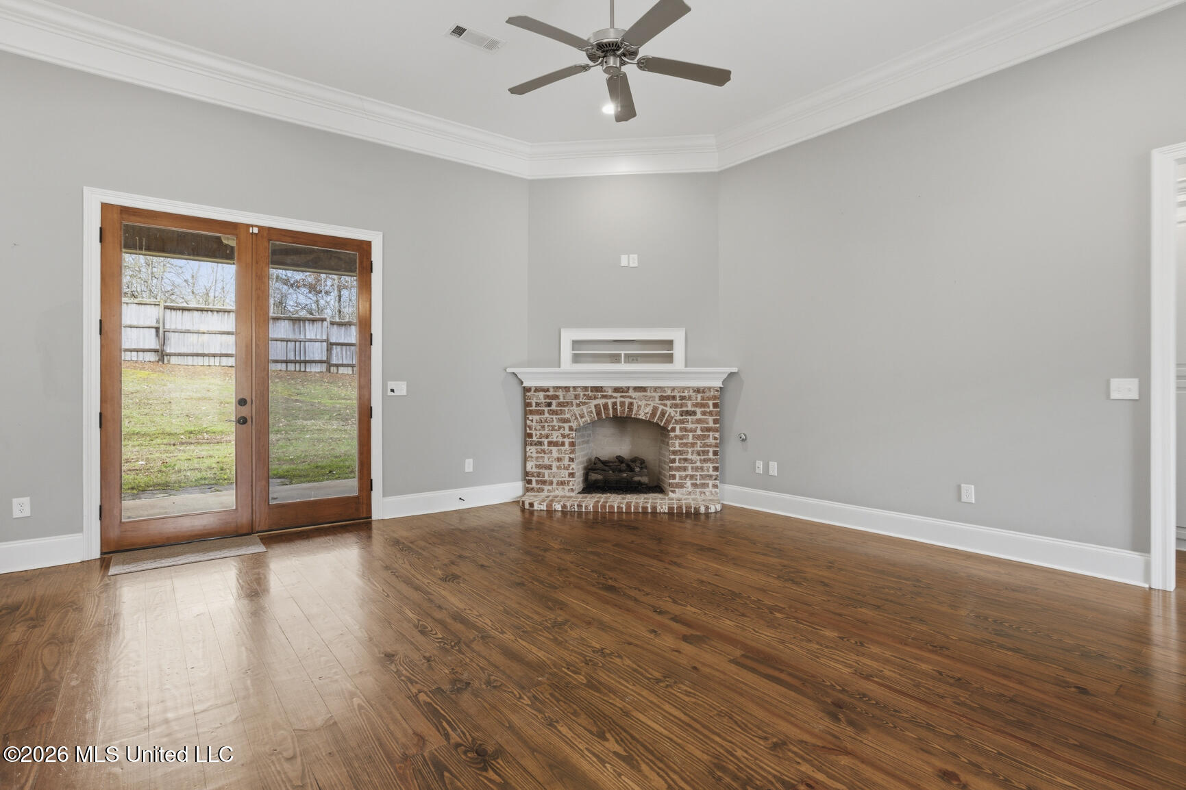 107 Speers Valley Road Brandon, MS 39042 - Photo 6 of 33 Living Room with Brick F/P